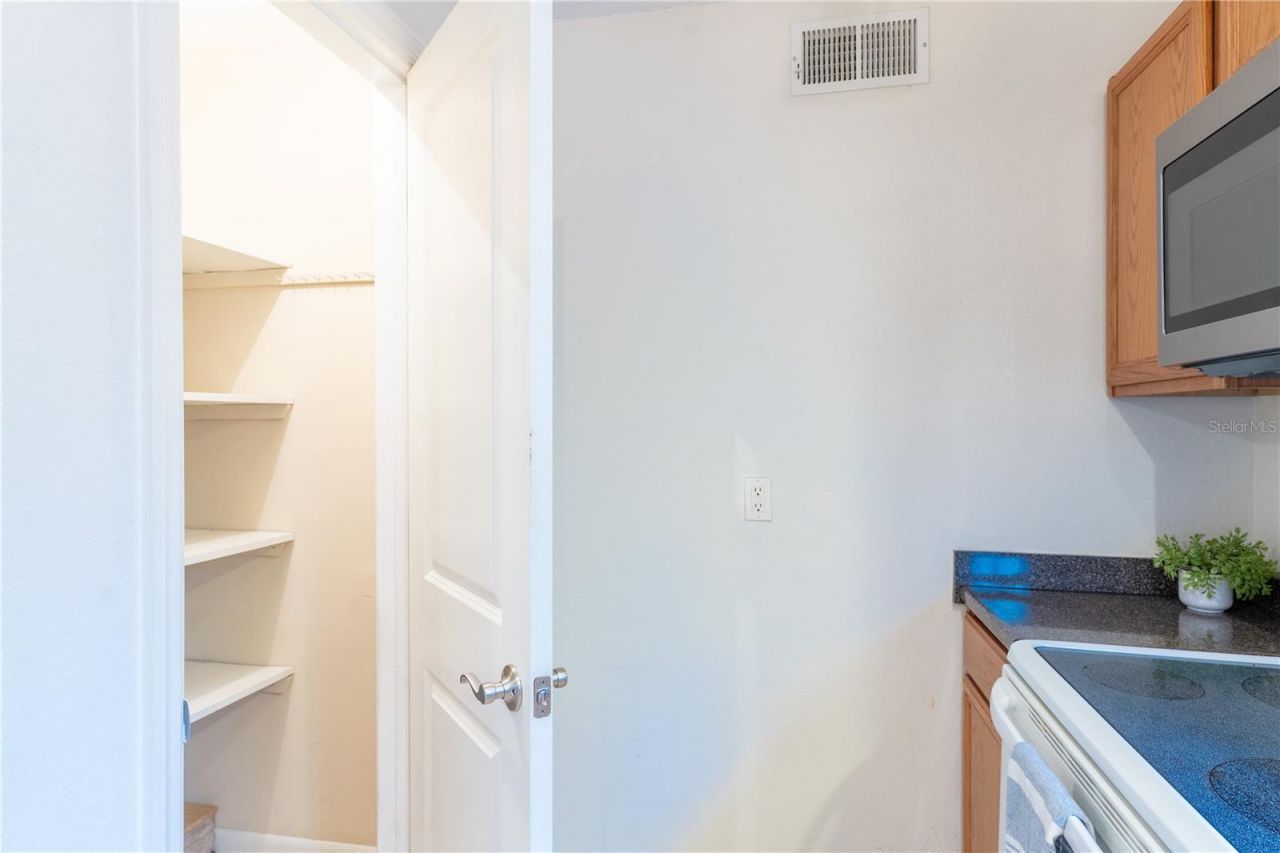507 NW 39th Road , Unit 132, Gainesville, FL 32607 Photo