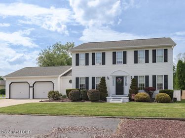 287 Woodward Avenue, Larksville, PA 18704