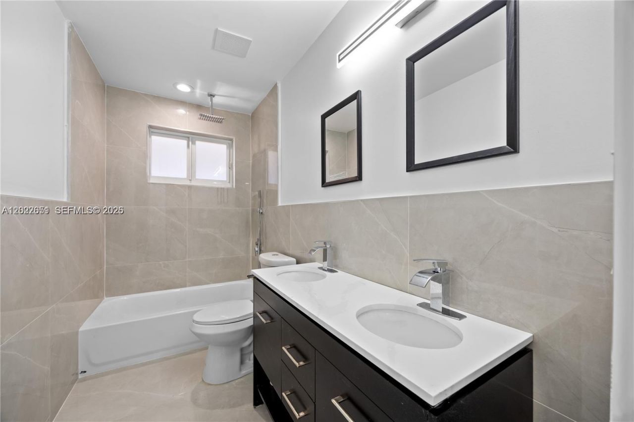 2608 NW 3rd St, Pompano Beach, FL 33069 Photo