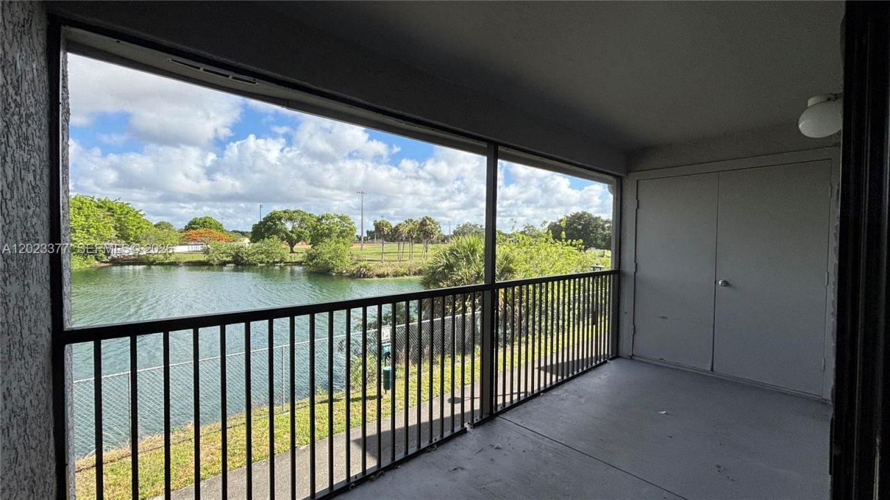 15077 SW 103rd Ter , Unit 8210, Miami, FL 33196 Photo