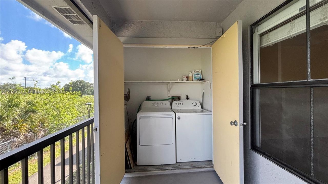 15077 SW 103rd Ter , Unit 8210, Miami, FL 33196 Photo