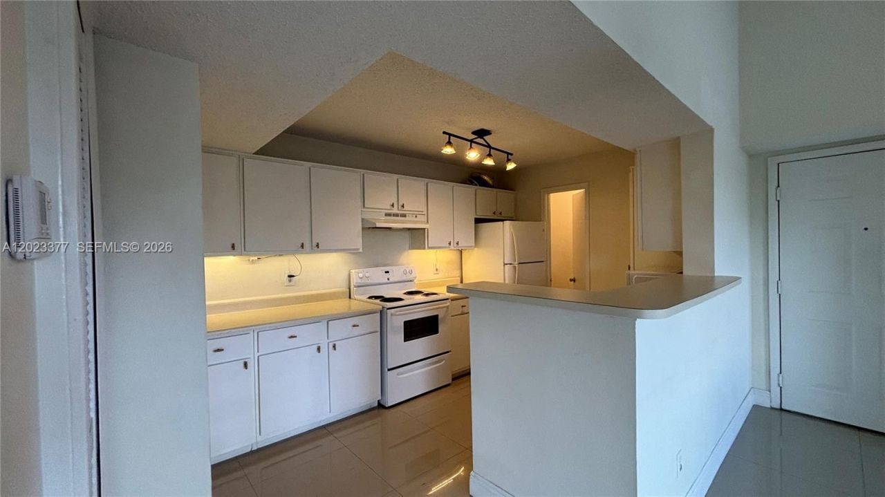 15077 SW 103rd Ter , Unit 8210, Miami, FL 33196 Photo