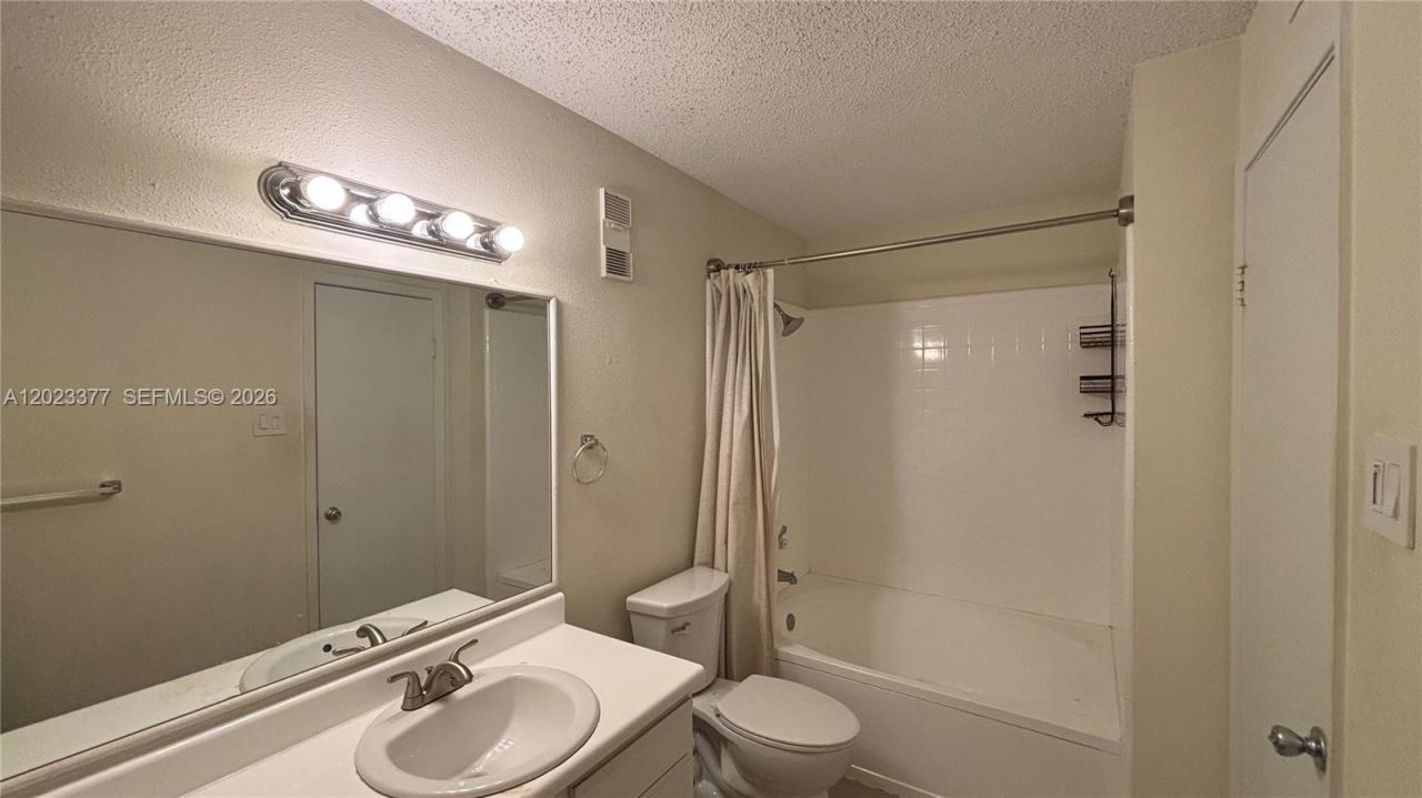 15077 SW 103rd Ter , Unit 8210, Miami, FL 33196 Photo
