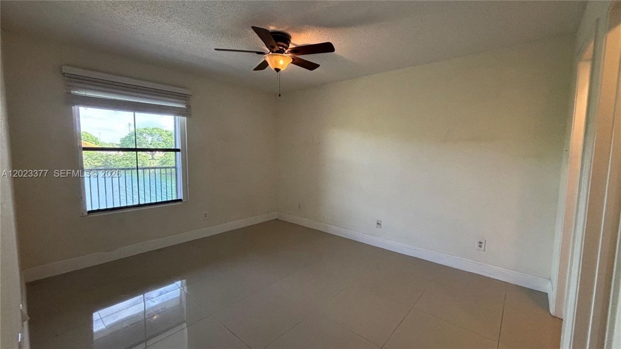 15077 SW 103rd Ter , Unit 8210, Miami, FL 33196 Photo
