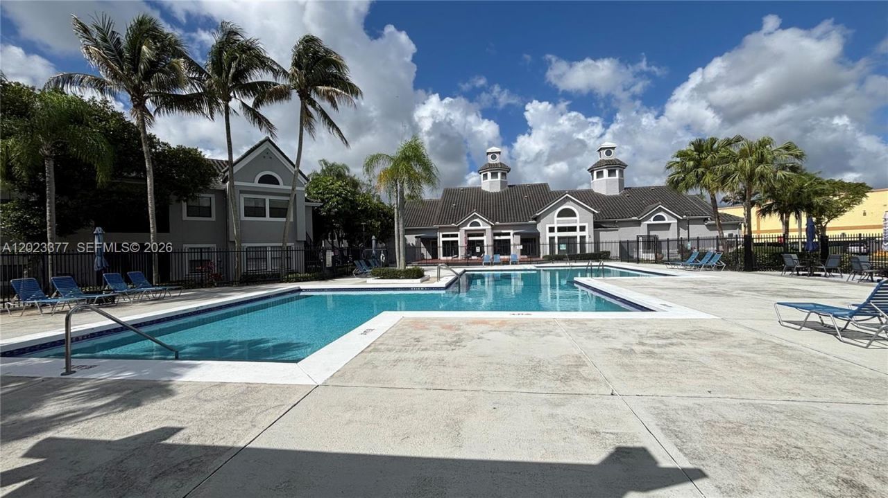 15077 SW 103rd Ter , Unit 8210, Miami, FL 33196 Photo