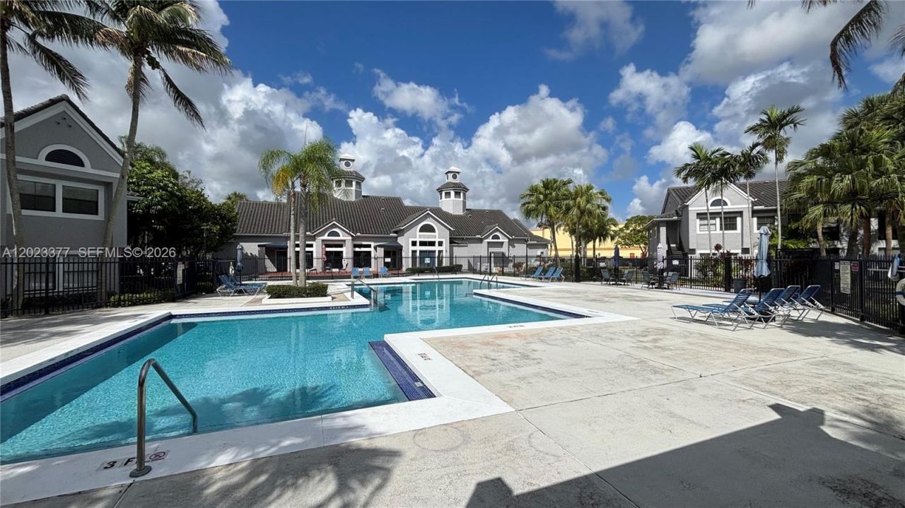 15077 SW 103rd Ter , Unit 8210, Miami, FL 33196 Photo