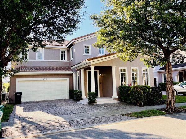 27448 SW 143rd Ct , Homestead, FL 33032