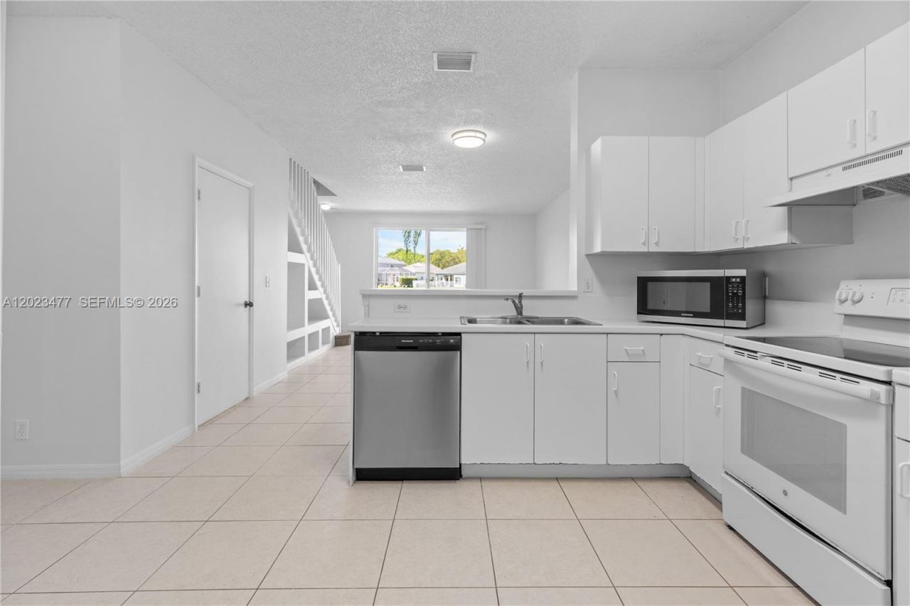3818 San Simeon Cir, Weston, FL 33331 Photo
