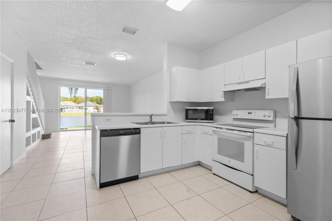 3818 San Simeon Cir, Weston, FL 33331 Photo