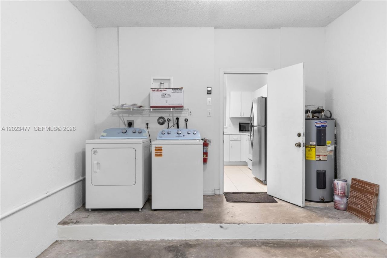 3818 San Simeon Cir, Weston, FL 33331 Photo