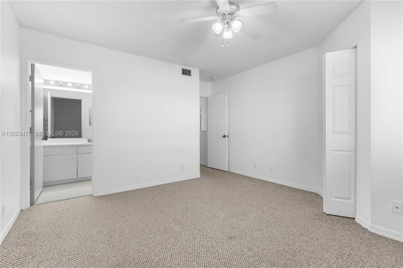 3818 San Simeon Cir, Weston, FL 33331 Photo