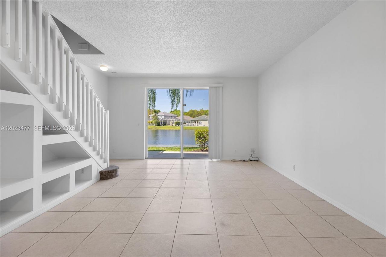 3818 San Simeon Cir, Weston, FL 33331 Photo