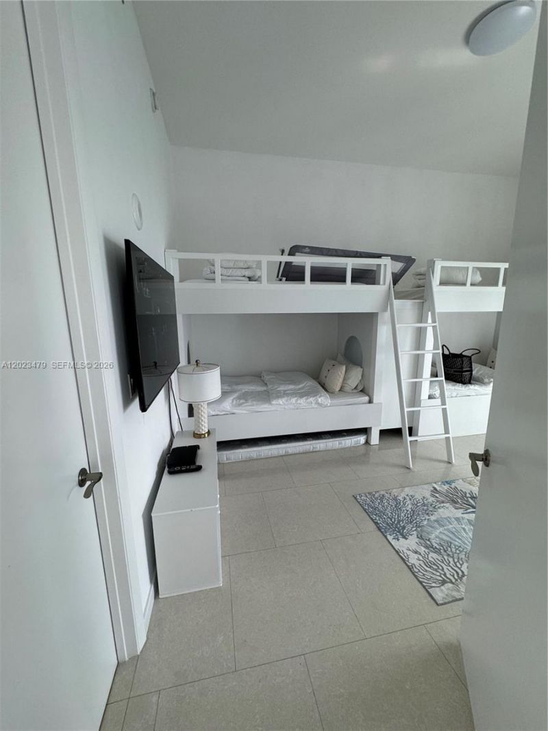 16001 Collins Ave , Unit 4006, Sunny Isles Beach, FL 33160 Photo