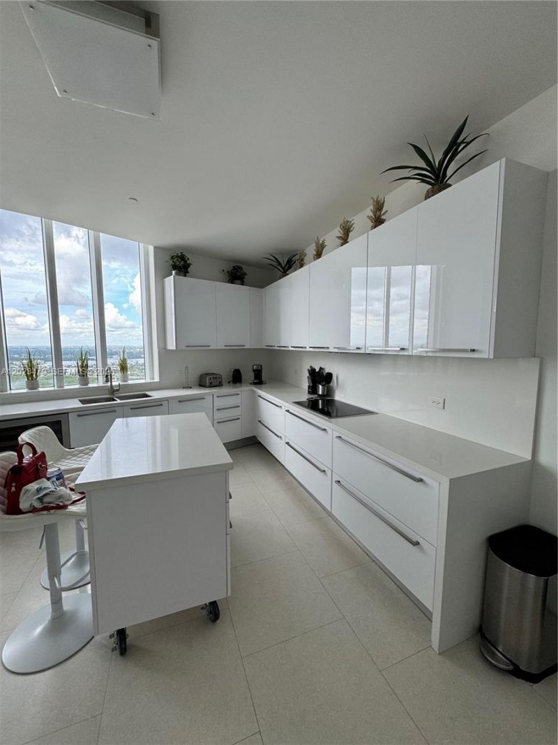 16001 Collins Ave , Unit 4006, Sunny Isles Beach, FL 33160 Photo