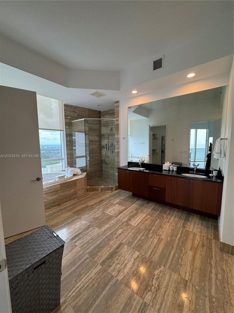 16001 Collins Ave , Unit 4006, Sunny Isles Beach, FL 33160 Photo