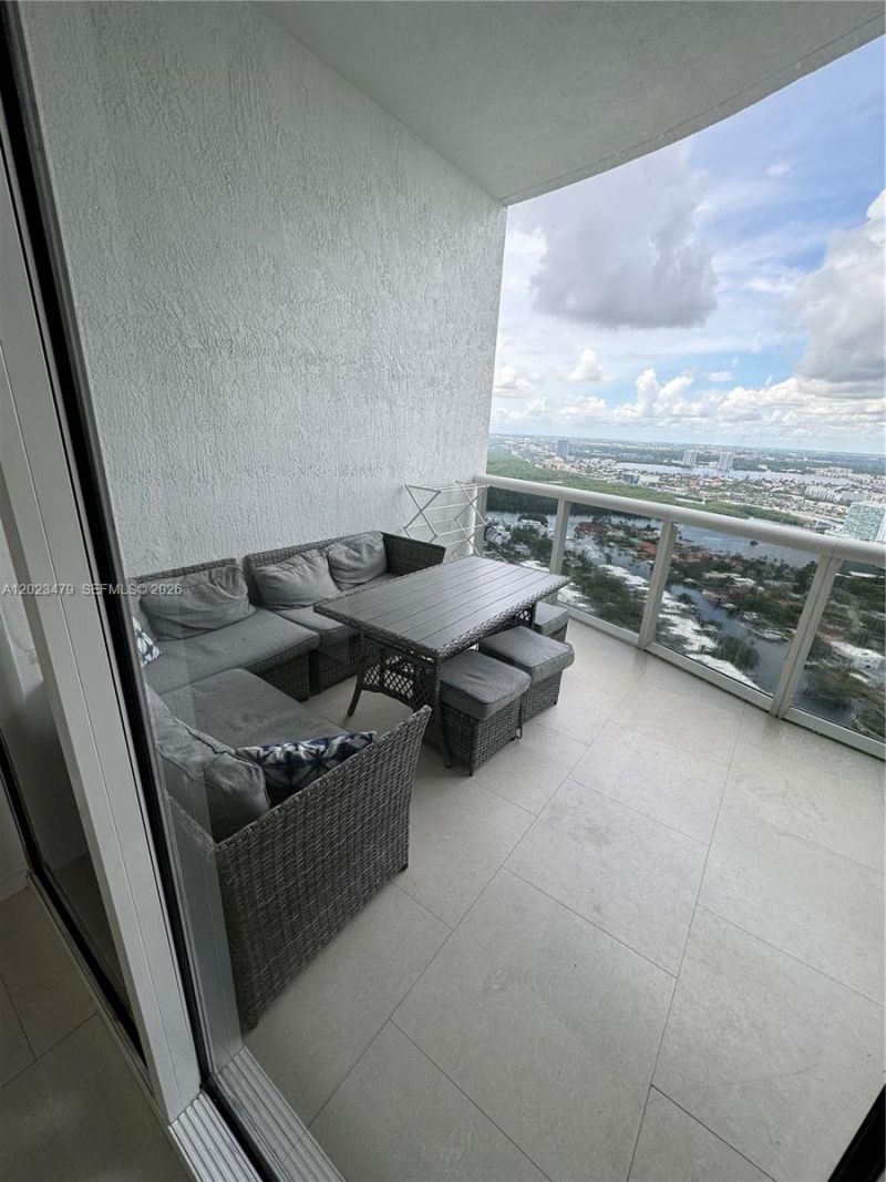 16001 Collins Ave , Unit 4006, Sunny Isles Beach, FL 33160 Photo