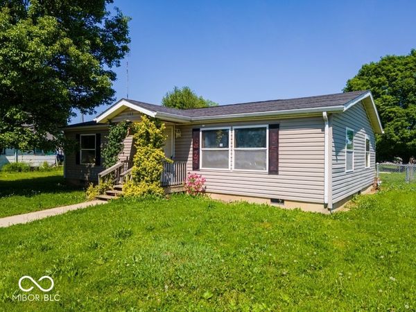 503 S 1st Street , Van Buren, IN 46991