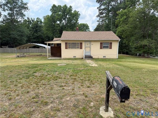 10000 Beaumont Avenue , North Chesterfield, VA 23237