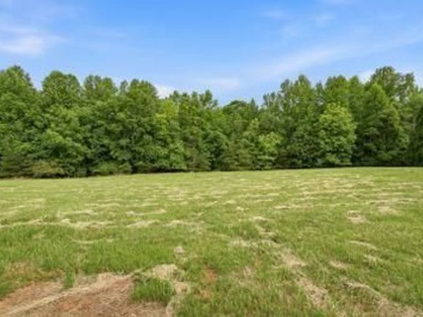 2 Hyalite Road East, Dahlonega, GA 30533