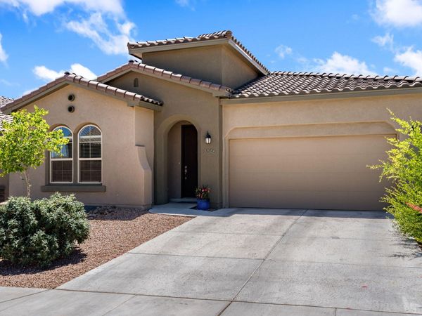 7046 Crystal Drive NE, Rio Rancho, NM 87144