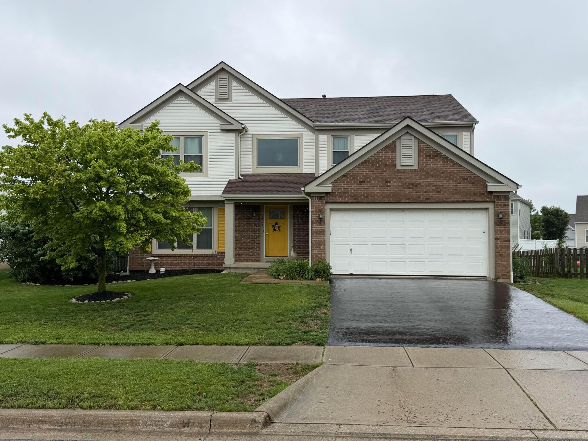 1063 Margate Circle E, London, OH 43140 Main Photo