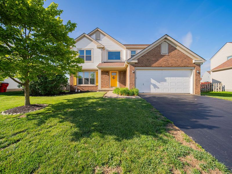 1063 Margate Circle E, London, OH 43140 Photo 3