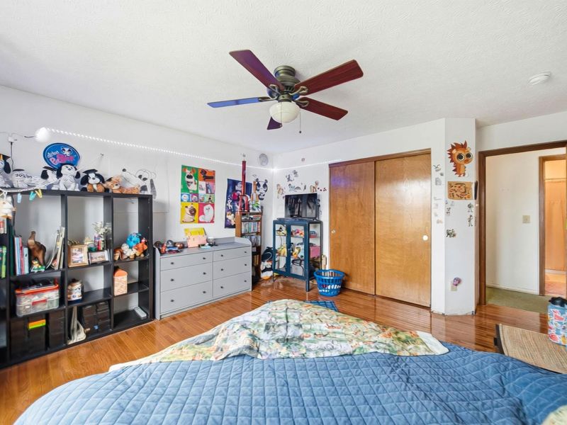 1063 Margate Circle E, London, OH 43140 Photo 30