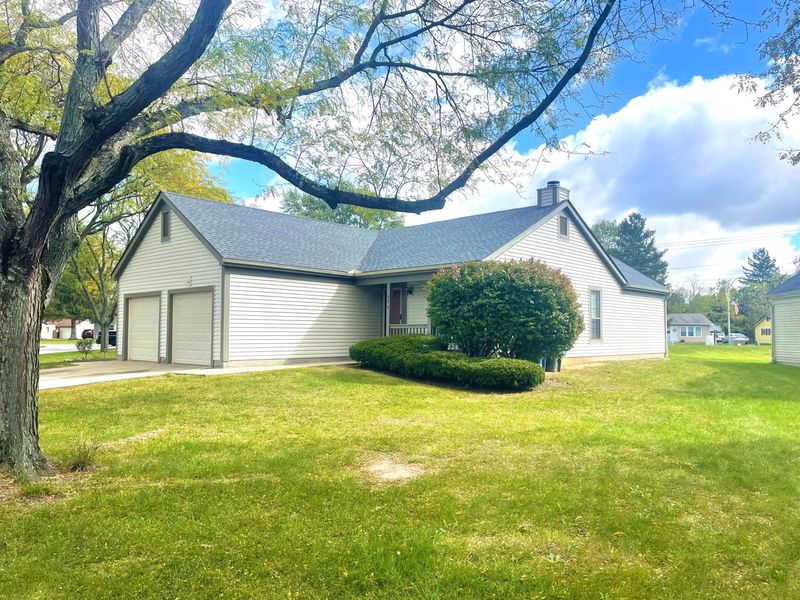 824 Crofton Place, Reynoldsburg, OH 43068 Photo 1