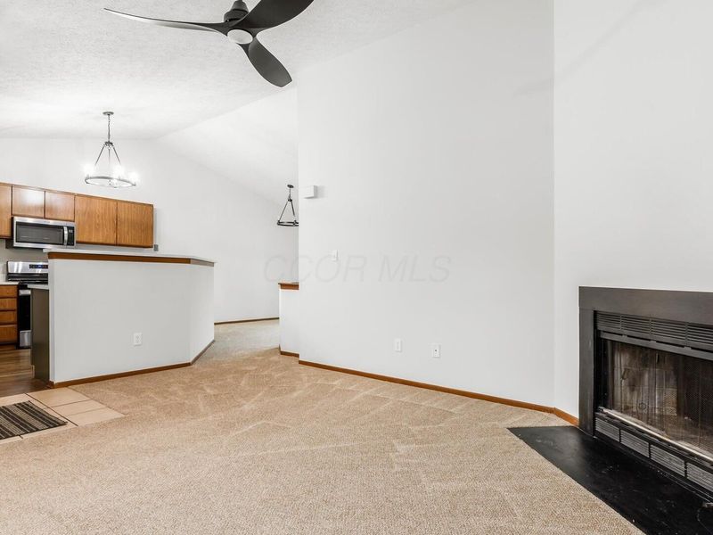 824 Crofton Place, Reynoldsburg, OH 43068 Photo 4