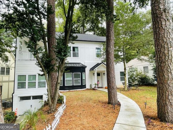658 Darlington Circle NE, Atlanta, GA 30305
