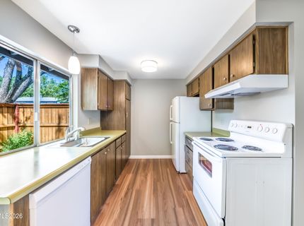 849 Woodberry Drive, Unit 4, Sparks, NV 89434 Photo