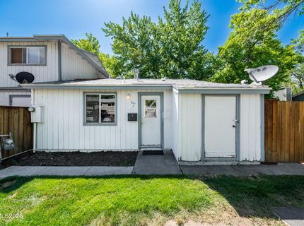 849 Woodberry Drive, Unit 4, Sparks, NV 89434 Photo