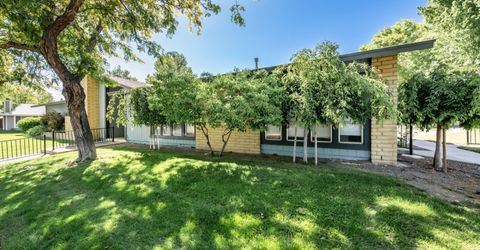 849 Woodberry Drive, Unit 4, Sparks, NV 89434 Photo