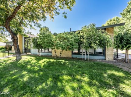 849 Woodberry Drive, Unit 4, Sparks, NV 89434 Photo
