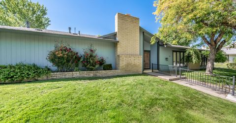 849 Woodberry Drive, Unit 4, Sparks, NV 89434 Photo