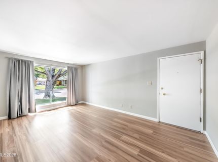 849 Woodberry Drive, Unit 4, Sparks, NV 89434 Photo