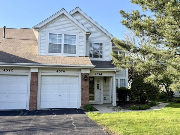4574 Concord Lane , Northbrook, IL 60062