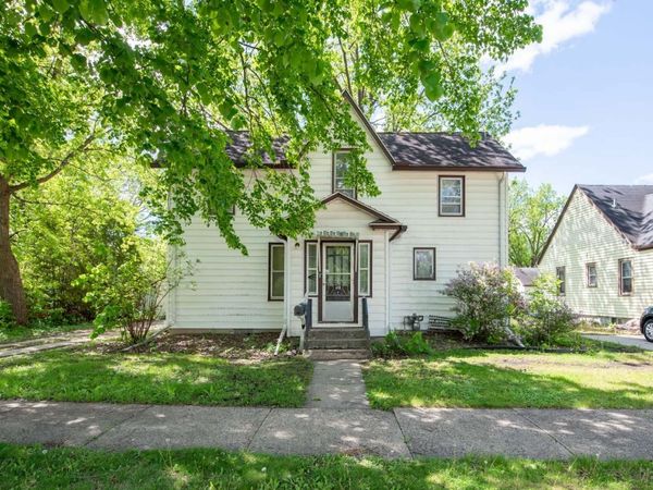 610 3rd Avenue SE, Waseca, MN 56093