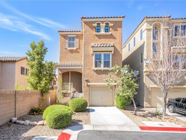 6446 Oak Savanna Court , Las Vegas, NV 89141