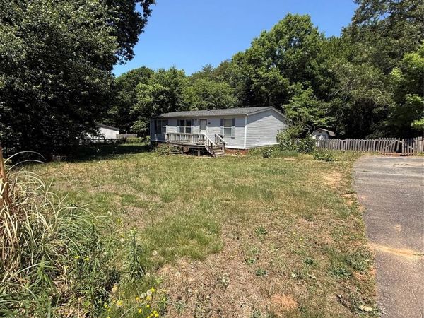 6237 Burnhurst Lane , Denver, NC 28037