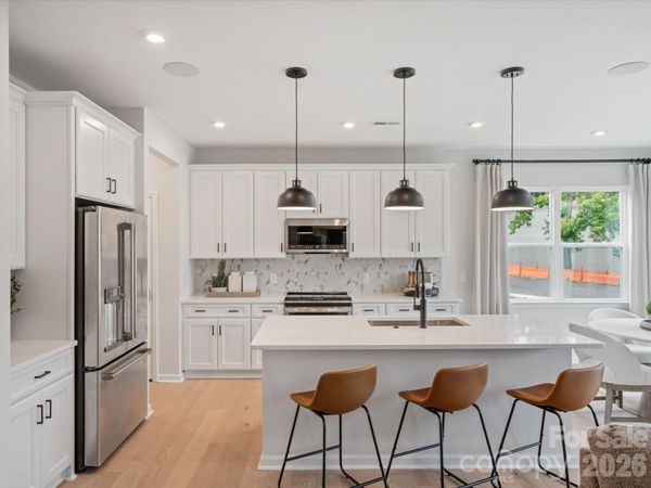 512 Webster Lane , Cramerton, NC 28032
