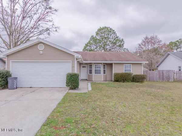 7760 ALLSPICE Circle W, Jacksonville, FL 32244