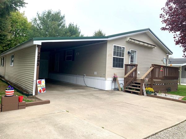 7283 White Swan Lane, Ludington, MI 49431