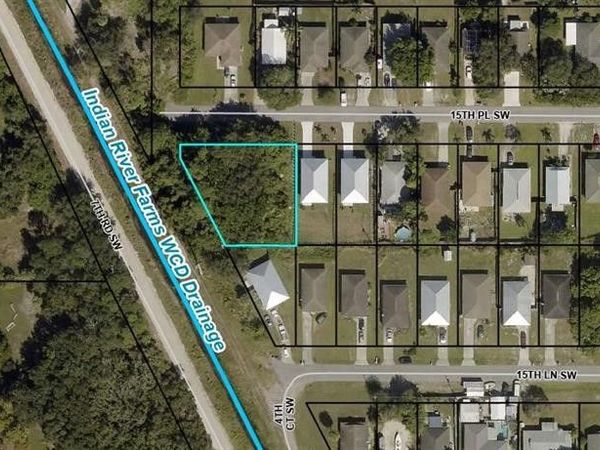 455 15th Place SW, Vero Beach, FL 32962