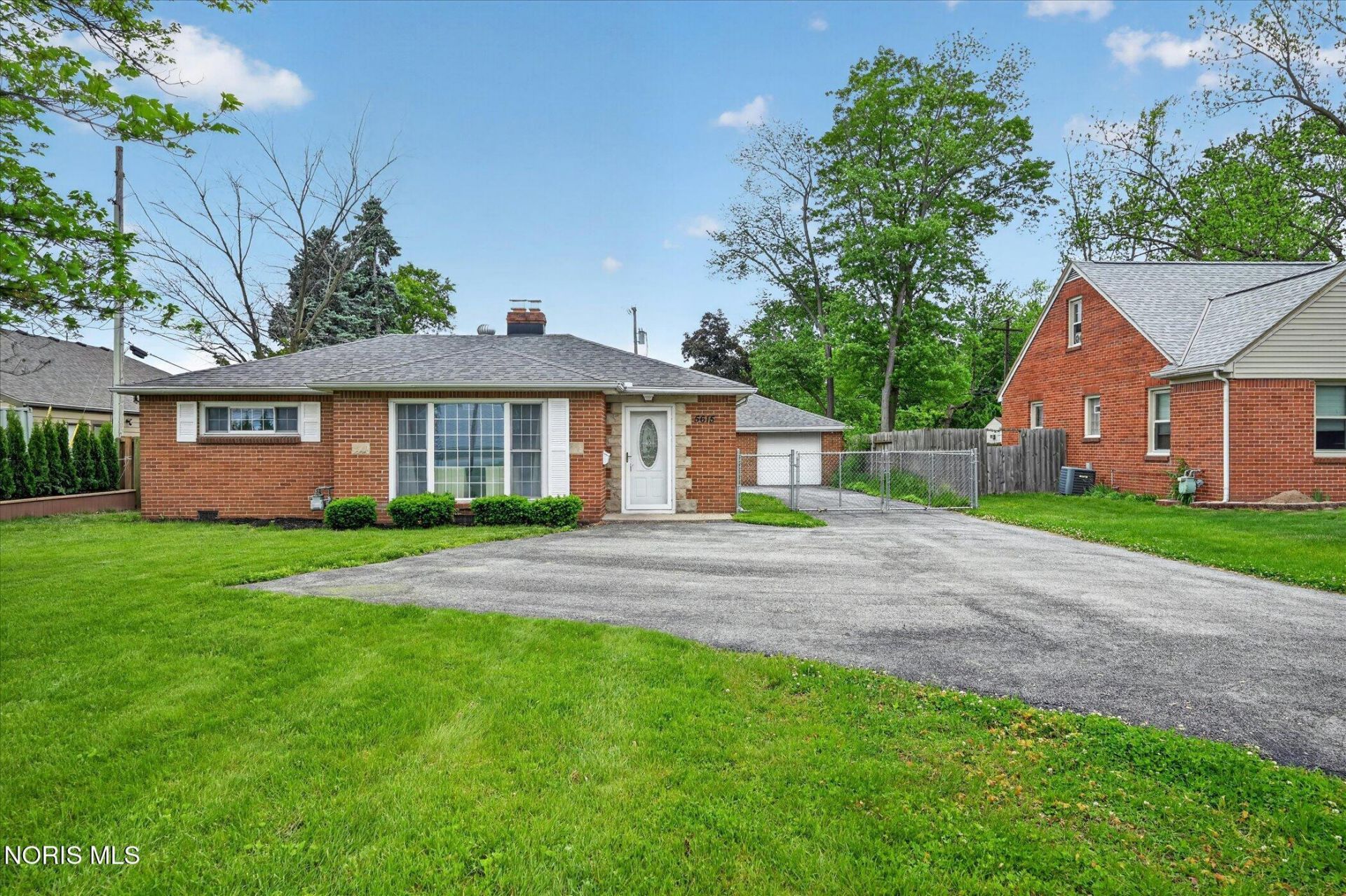 5615 Elliott Road, Sylvania, OH 43560 Main Photo