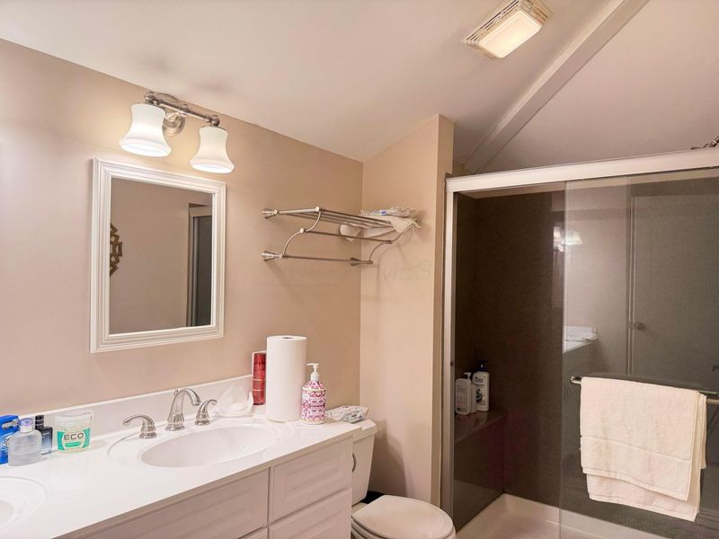 8575 Torwoodlee Court , Dublin, OH 43017 Photo 65