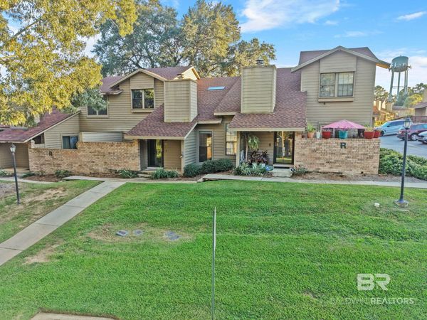 200 Parma Drive, Unit R-2, Daphne, AL 36526