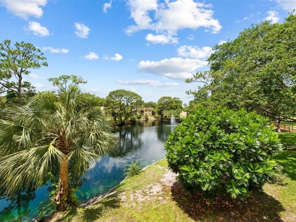918 SW 9th Street Cir , Unit 204, Boca Raton, FL 33486