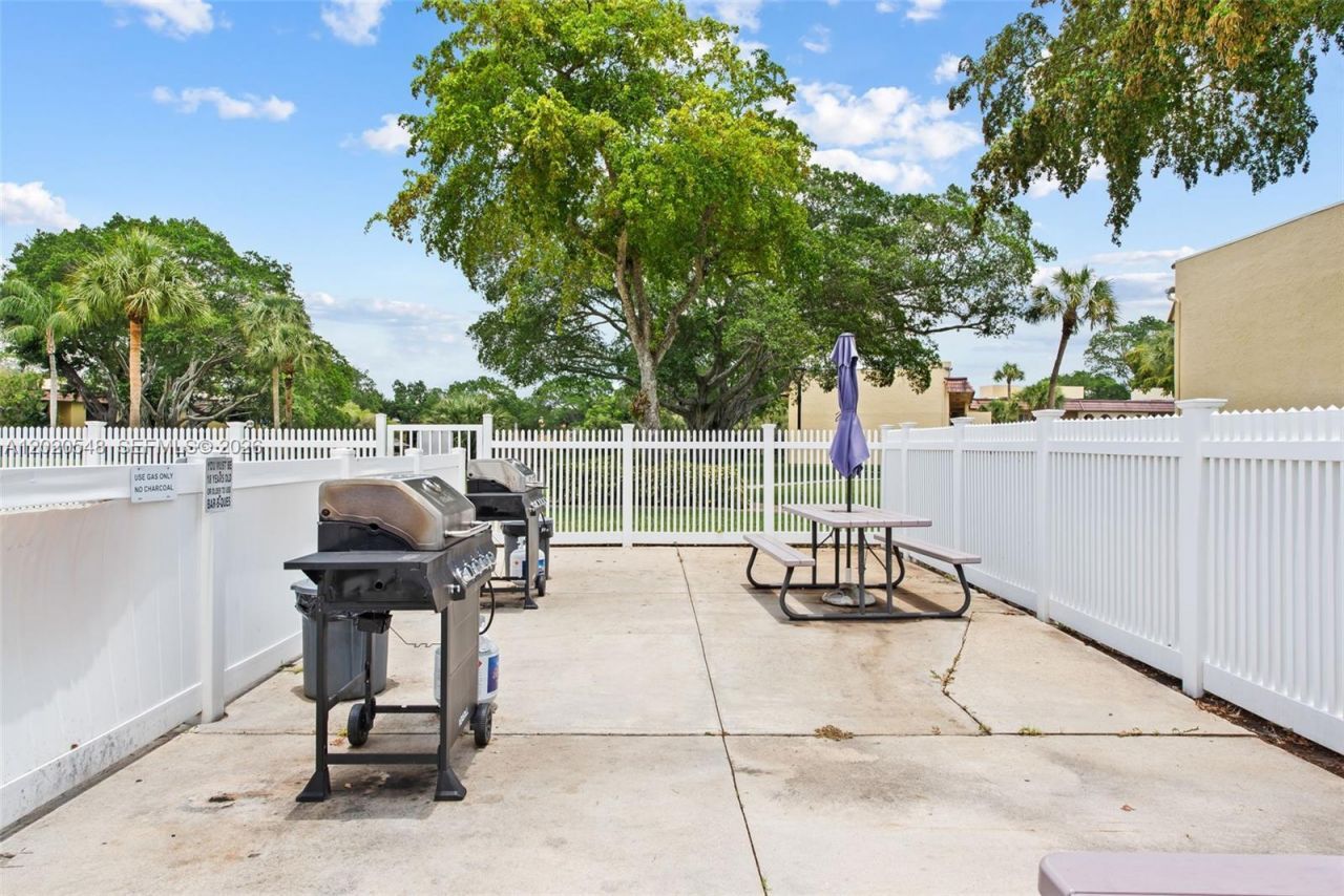 918 SW 9th Street Cir , Unit 204, Boca Raton, FL 33486 Photo