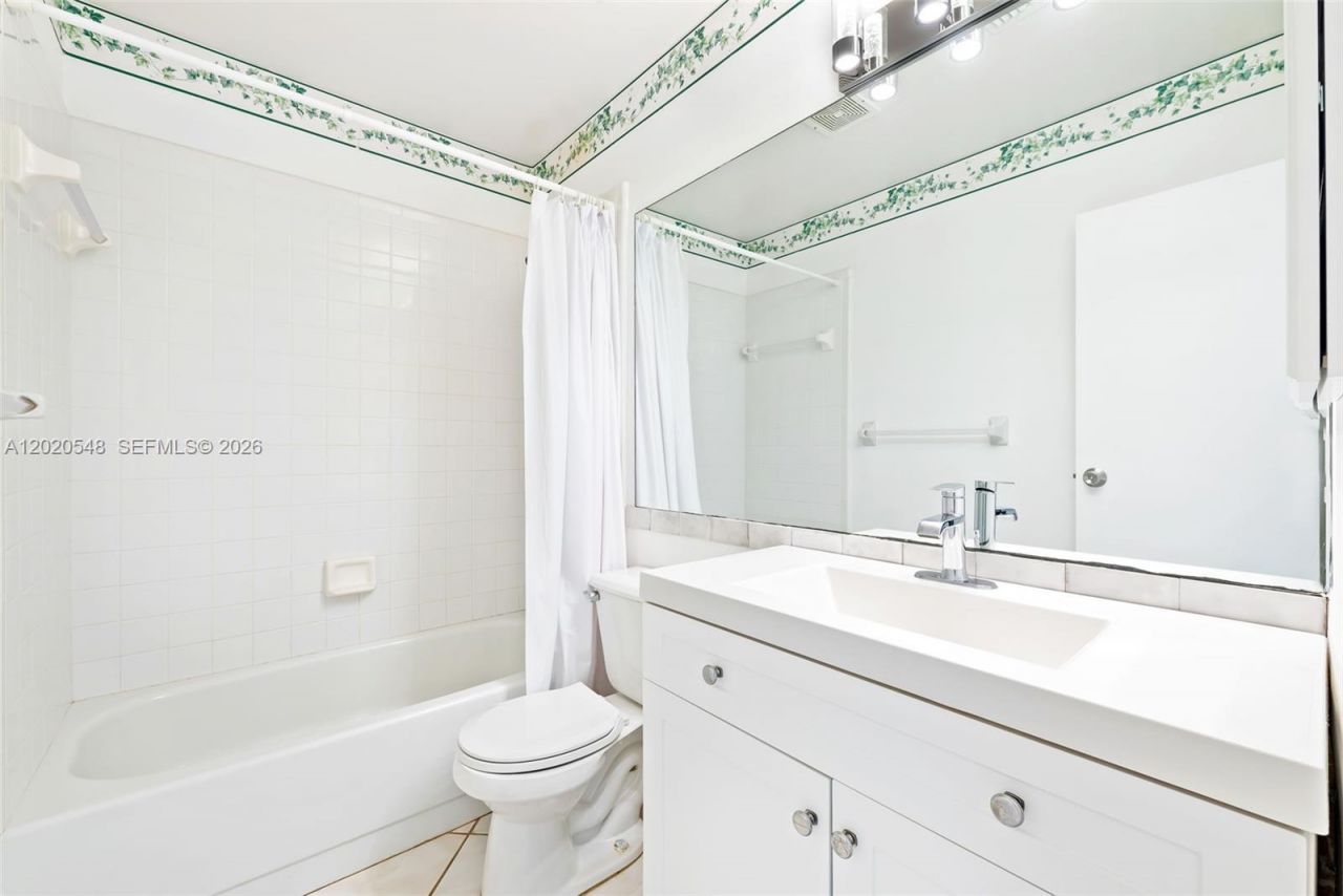 918 SW 9th Street Cir , Unit 204, Boca Raton, FL 33486 Photo
